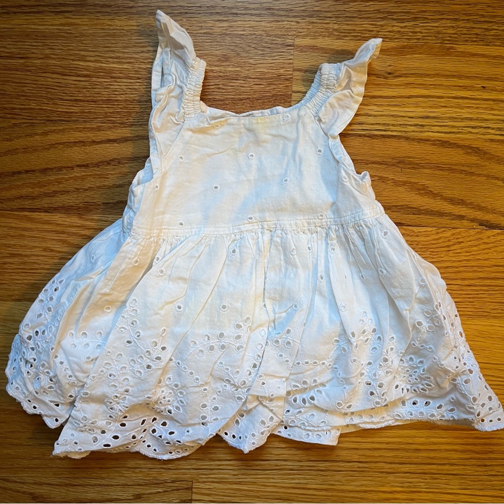 Baby Gap white eyelet dress size 6-12 months